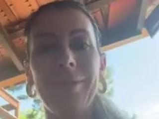 Freechat carolinesampaio on CamSoda