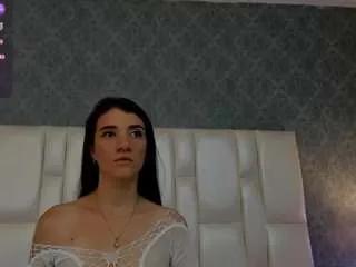 Freechat chelseylewis on CamSoda