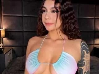 Offline cherryy-bomb on CamSoda