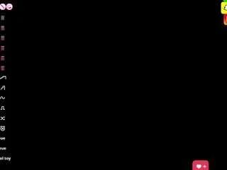 Freechat chloe-hot-xxx on CamSoda