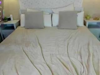 Offline chloe-whitee on CamSoda