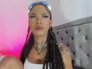 Offline danna-dangerous on CamSoda