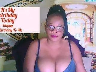 Offline ebonyblooom on CamSoda