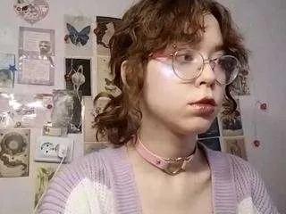 Offline edithblakeman on CamSoda
