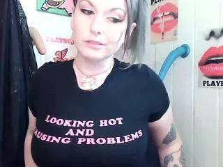 Offline emberrayne on CamSoda