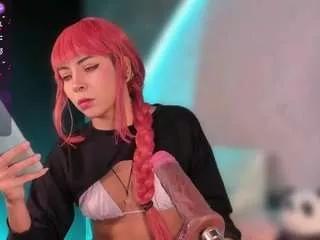 Offline emma-nakamura on CamSoda