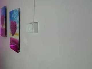 Offline emmasweet1 on CamSoda