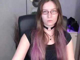 Offline emmatease94 on CamSoda