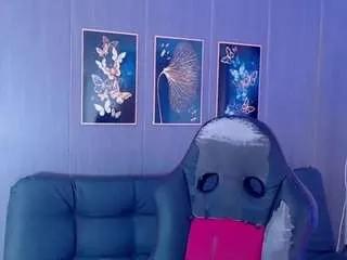 Freechat evelynnsex on CamSoda