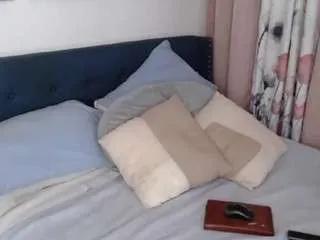 Offline geishapaige on CamSoda