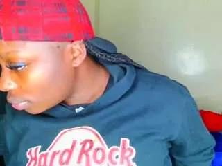 hadassah02 on CamSoda 