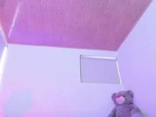 Offline iriss-25 on CamSoda