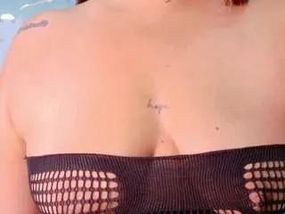 Offline irresistiblemilf on CamSoda