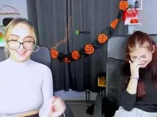 isabel-wave — flash of ass [222 tokens remaining]