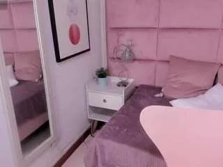 Offline janah-myers on CamSoda