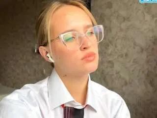 Offline kieraleeming on CamSoda