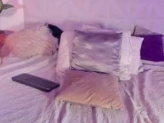 Offline kiimlee on CamSoda