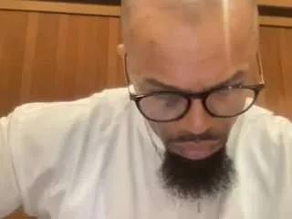 Freechat kingtgc on CamSoda