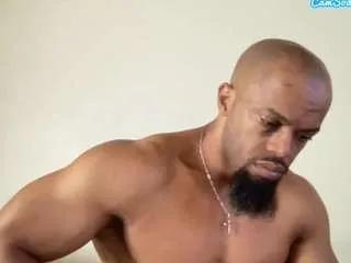 Freechat kingtgc on CamSoda