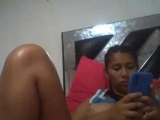 Offline kitty-doll1 on CamSoda