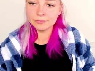 Offline kristihoward on CamSoda