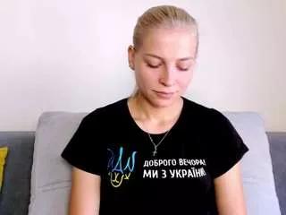 Offline kristihoward on CamSoda