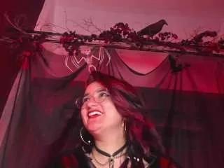 Freechat kyliemaxwell on CamSoda