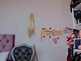 Offline lanaqueen69 on CamSoda