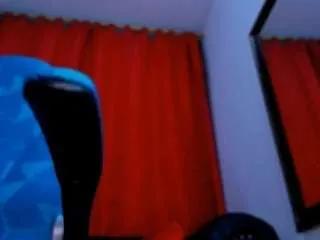 Offline lilapinky on CamSoda