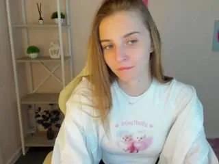 Freechat lina-reeds on CamSoda