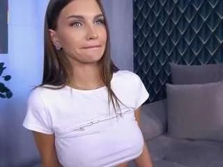 lynnebeldon on CamSoda 