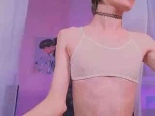 Freechat madi-snow on CamSoda