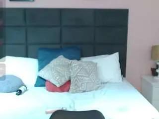 Freechat madisonjenner on CamSoda