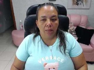 Offline mandahudson on CamSoda