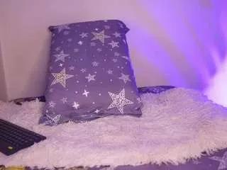 Freechat mandylucha on CamSoda