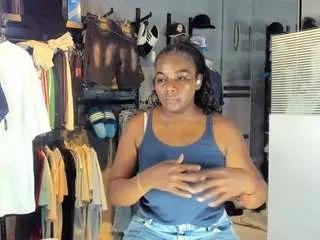 Freechat mareiabold on CamSoda