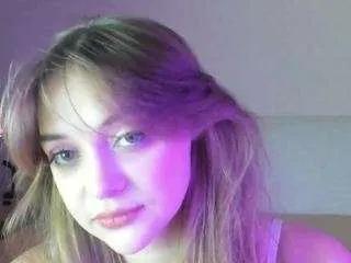 Offline may-flowere on CamSoda