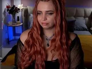 Offline mayamils on CamSoda