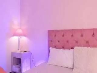 Freechat melany-hiller on CamSoda