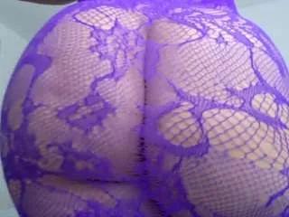 Freechat melonsboobss on CamSoda