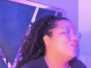 Offline mhia-rey on CamSoda