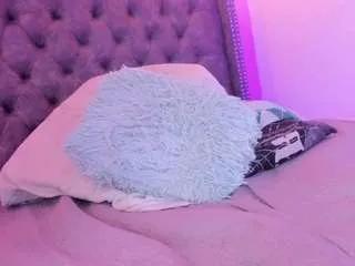 mia-thompson-1 — LETS CUM AND DILDO TOGHETER GUYS!!!! [1294 tokens remaining]