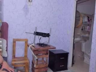 Offline mianovoa02 on CamSoda