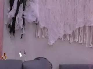 mollyjons — 3 fingers inside me close up  [Multi Goal]