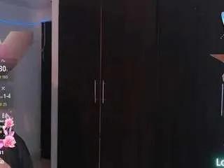 nahomyxxx — hello baby welcome play party #fun #enjoy CUM HOT [555 tokens remaining]