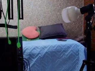 Freechat nico-ferrer on CamSoda