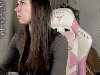 Offline nicole-charm on CamSoda