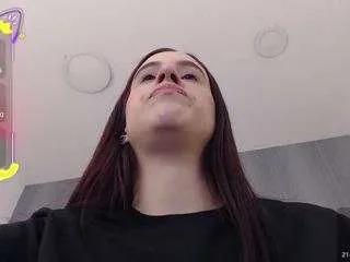 Offline pregnant-amira on CamSoda