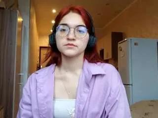 romeliahehir — lick my lips [10 tokens remaining]