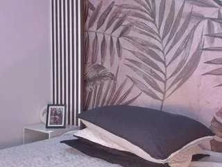 Offline samaantha-white on CamSoda